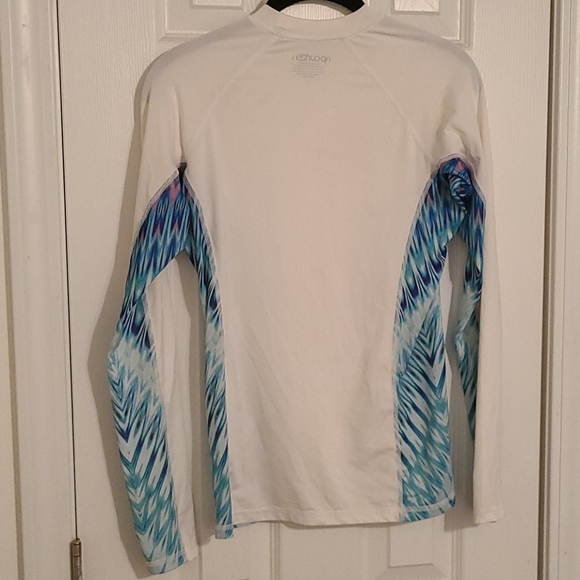 Rip Curl Rash Gaurd - Picture 4 of 5